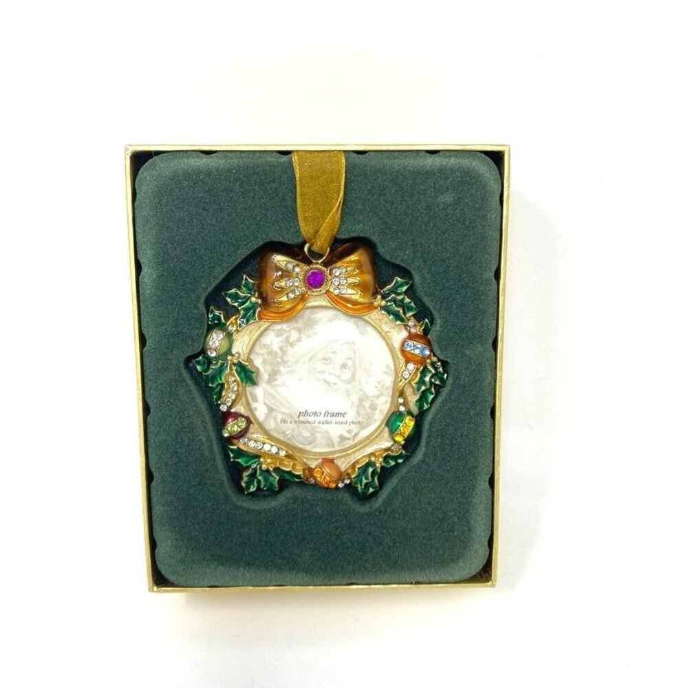 Costco Jeweled Gold Tone Picture Frame Wreath Ornament Bow Holly Christmas. J2